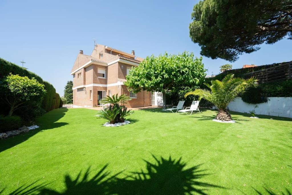 Casa Nina Junto Barcelona Centro Y Playa Villa Teia Exterior foto